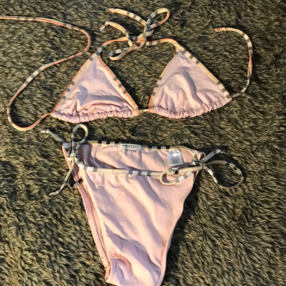 Burberry two-piece swimsuit Medium